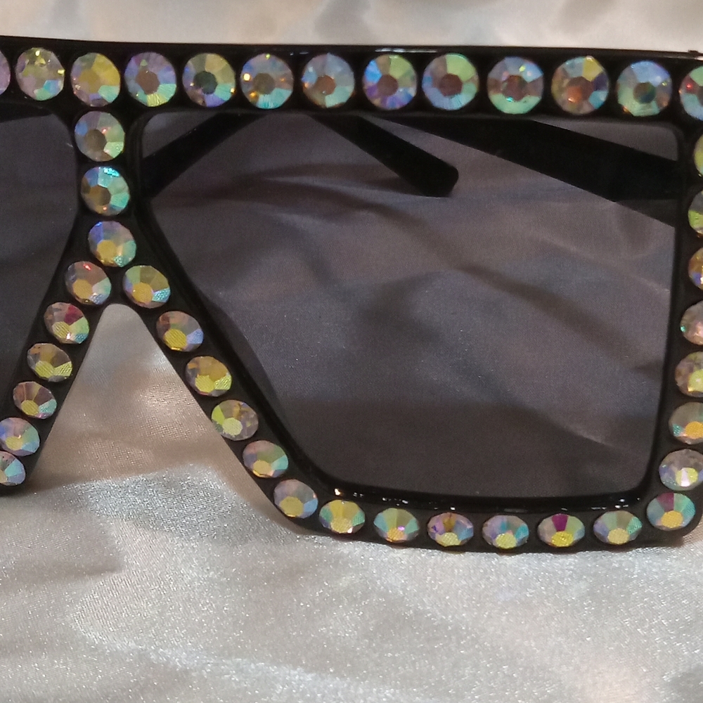 Glamorous Black Sunglasses with Crystal Accents